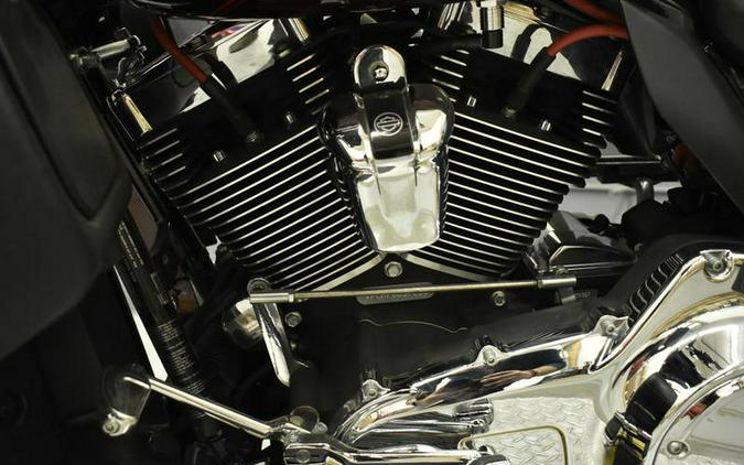 2015 Harley-Davidson® FLHTCU - Electra Glide® Ultra Classic®