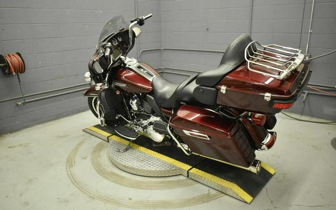 2015 Harley-Davidson® FLHTCU - Electra Glide® Ultra Classic®