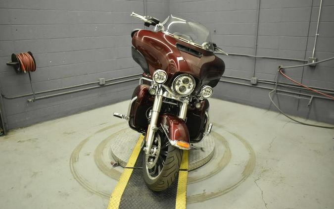 2015 Harley-Davidson® FLHTCU - Electra Glide® Ultra Classic®