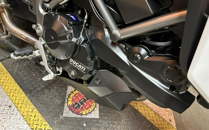 2017 Ducati Multistrada 950 Star White Silk