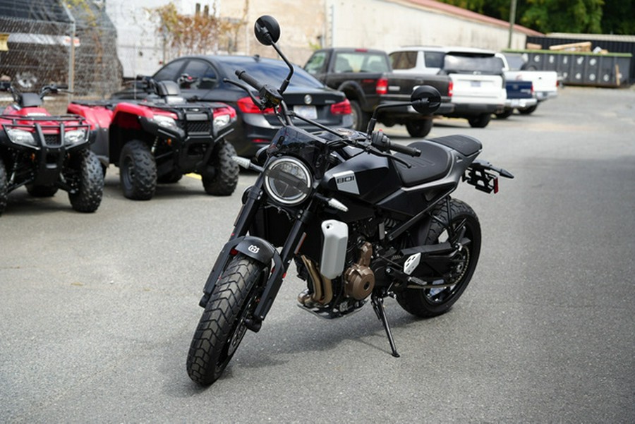 2025 Husqvarna Motorcycles SVARTPILEN 801