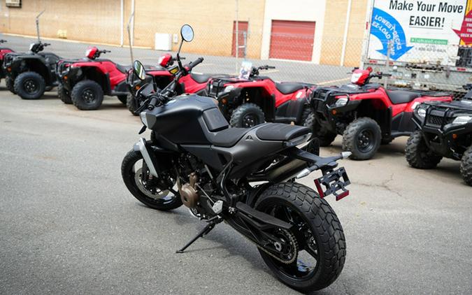 2025 Husqvarna Motorcycles SVARTPILEN 801