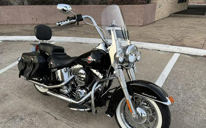 2017 Harley-Davidson® FLSTC - Heritage Softail® Classic