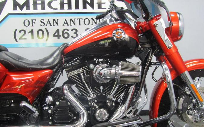 2014 Harley-Davidson® FLHRSE - CVO™ Road King®