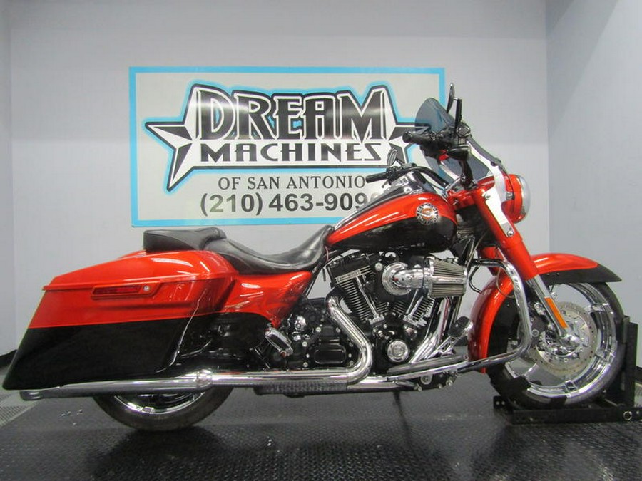 2014 Harley-Davidson® FLHRSE - CVO™ Road King®