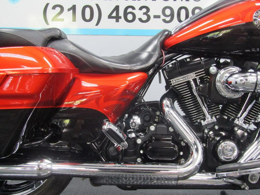 2014 Harley-Davidson® FLHRSE - CVO™ Road King®