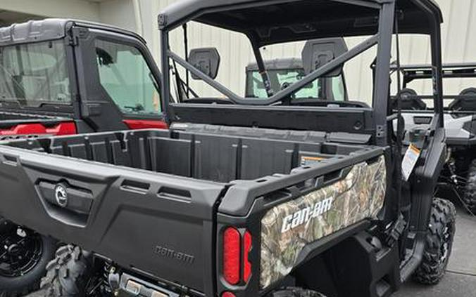 2025 Can-Am® Defender XT HD10