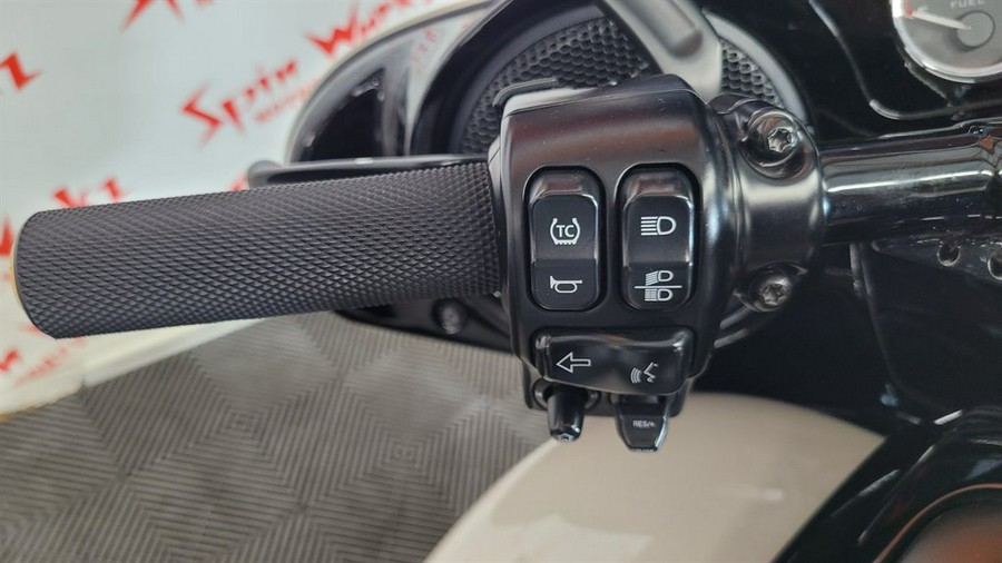 2023 Harley Davidson Street Glide ST Flhx