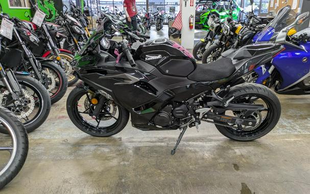 2024 Kawasaki Ninja 500