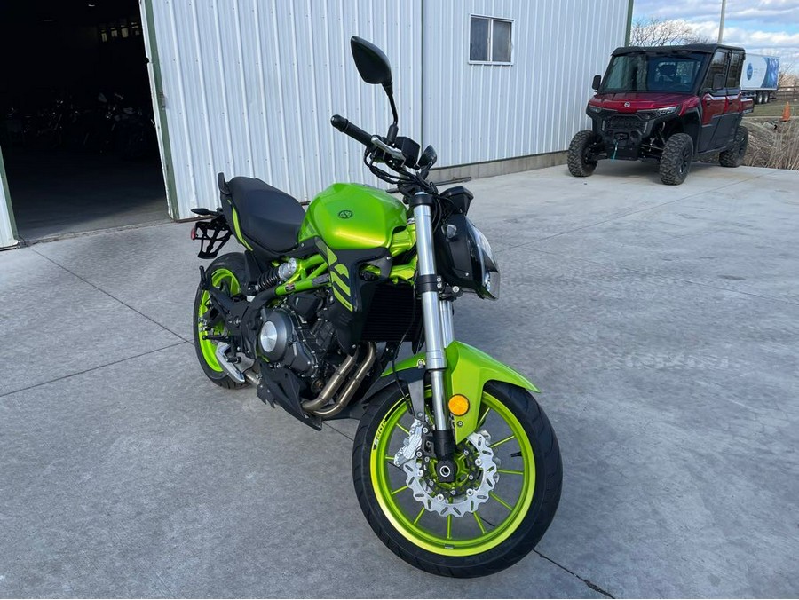2024 302S - GREEN - Benelli