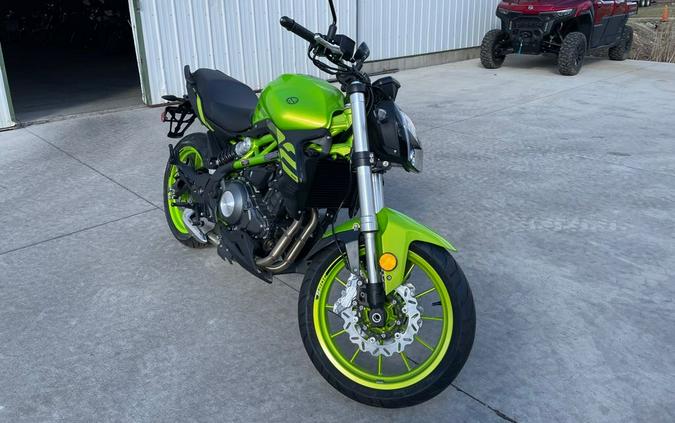 2024 302S - GREEN - Benelli