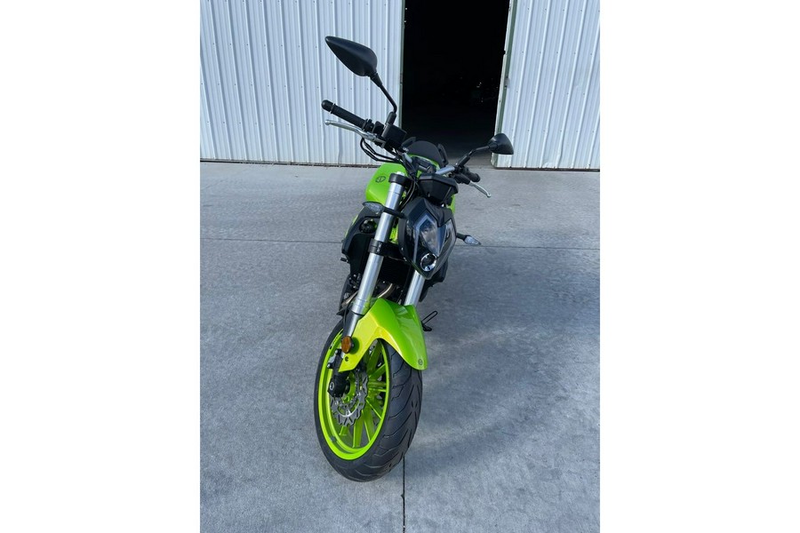 2024 302S - GREEN - Benelli