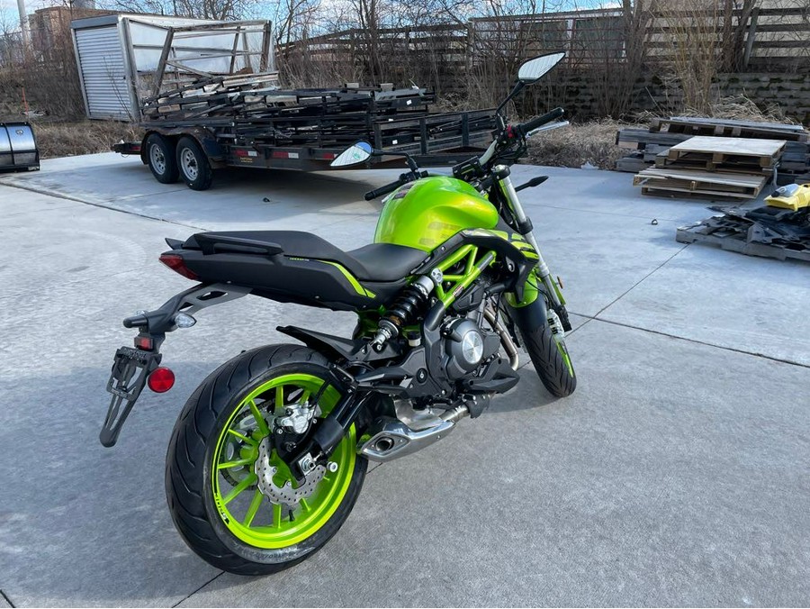 2024 302S - GREEN - Benelli
