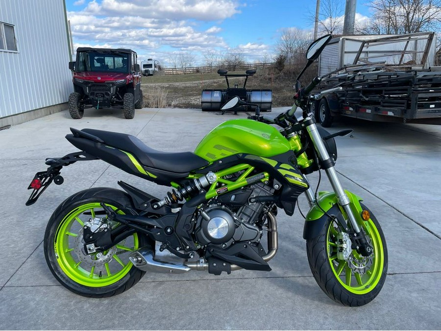 2024 302S - GREEN - Benelli