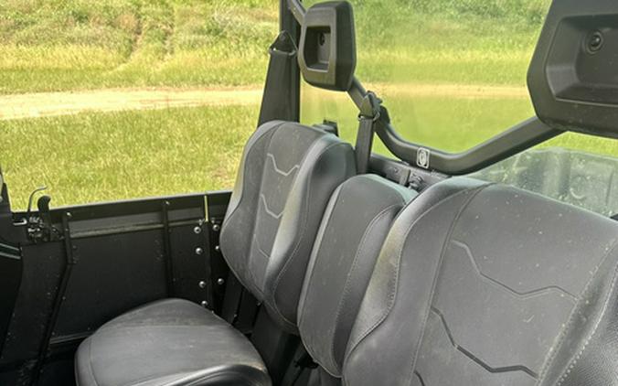 2023 Can-Am Defender MAX XT HD9