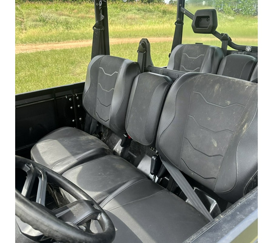 2023 Can-Am Defender MAX XT HD9