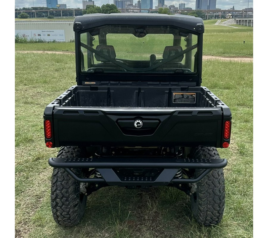 2023 Can-Am Defender MAX XT HD9