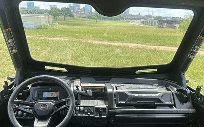 2023 Can-Am Defender MAX XT HD9