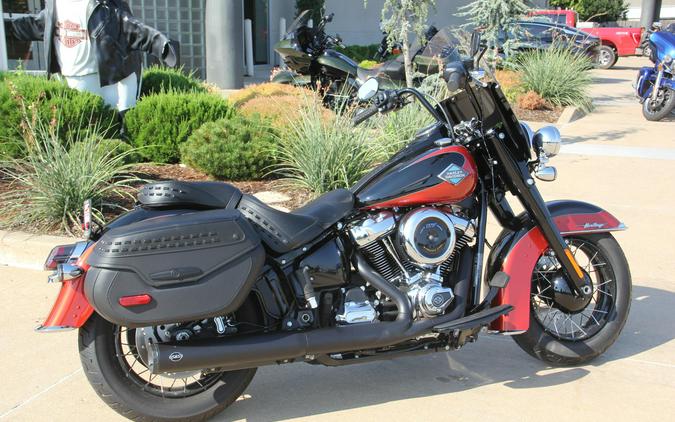 2025 Harley-Davidson FLHC Heritage Classic