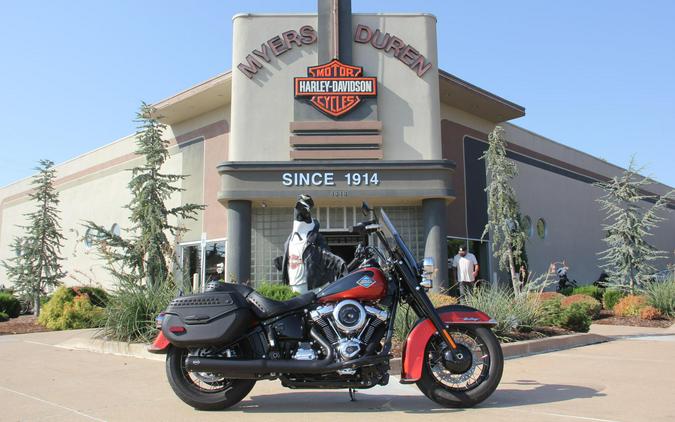 2025 Harley-Davidson FLHC Heritage Classic