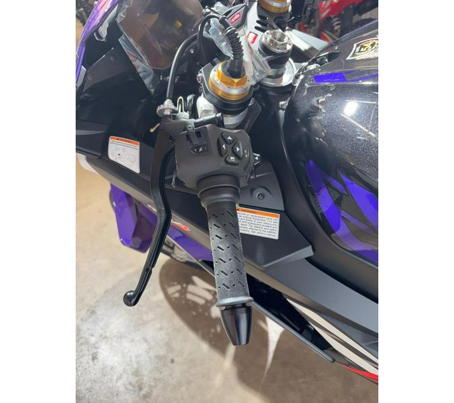 2027 Aprilia® APRILIA RSV4 FACTORY