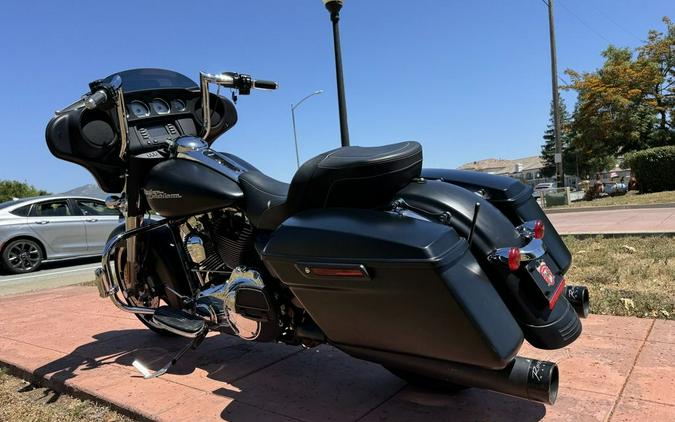 2014 Harley-Davidson® FLHX - Street Glide®