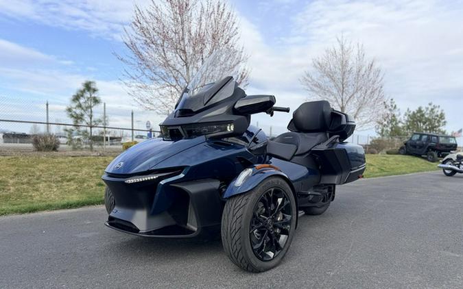 2024 Can-Am Spyder RT Limited Dark Wheels