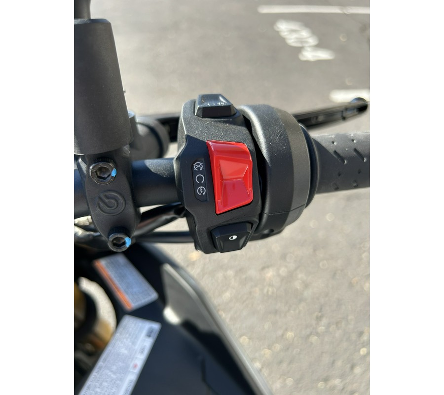 2026 Aprilia Tuono V4 1100