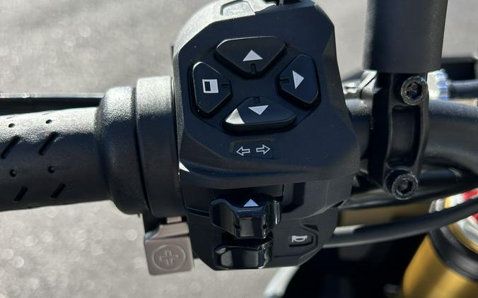 2026 Aprilia Tuono V4 1100