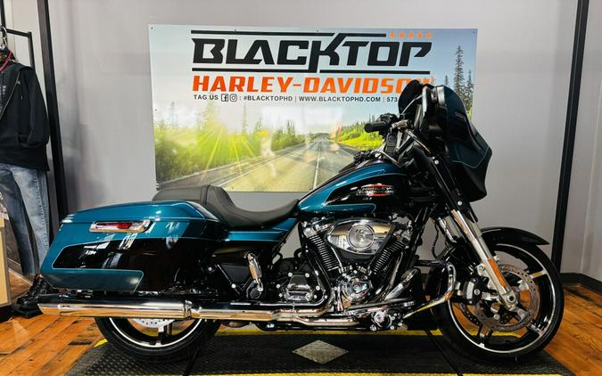 2026 Harley-Davidson® Street Glide® TEAL THUNDR/BLK W/ PINSTRIP