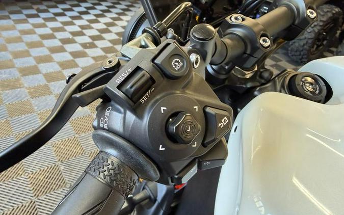 2026 Yamaha XSR900