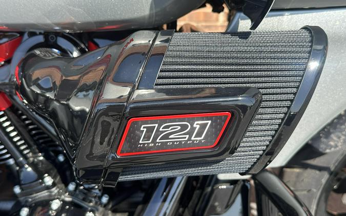 2025 Harley-Davidson FLTRXSTSE CVO Road Glide ST