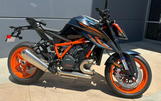 2023 KTM 1290 SUPER DUKE R EVO