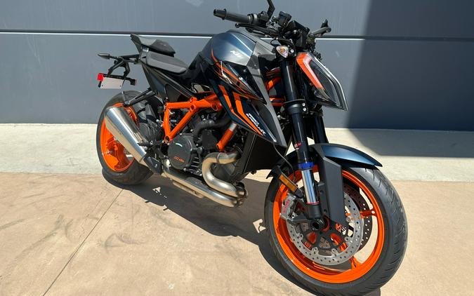 2023 KTM 1290 SUPER DUKE R EVO