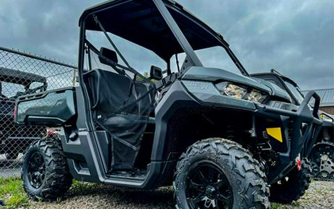 2024 Can-Am Defender XT HD9