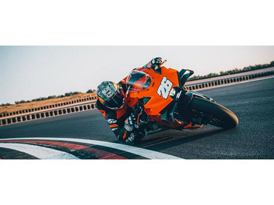 2026 KTM 990 RC R