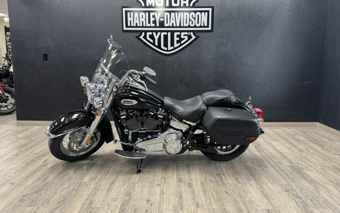 2024 Harley-Davidson® Heritage Classic