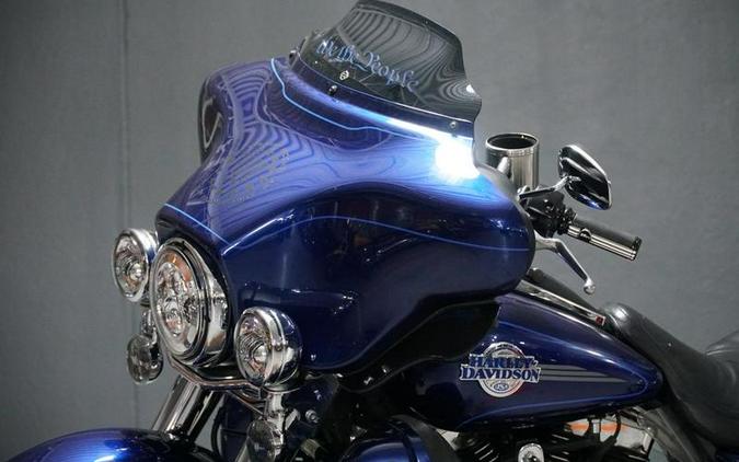 2006 Harley-Davidson® FLHTCUI - Ultra Classic® Electra Glide®