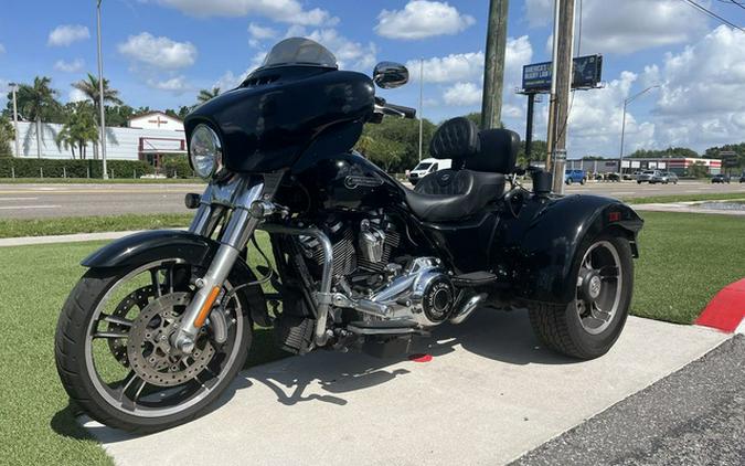 2017 Harley-Davidson FLRT - Freewheeler