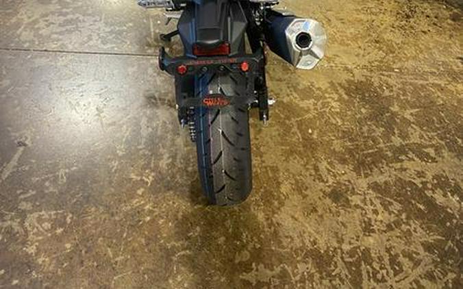 2027 Kawasaki Ninja® 500 SE ABS