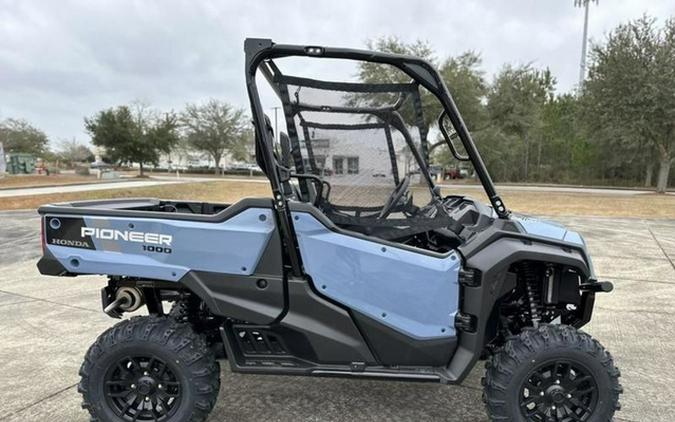 2024 Honda Pioneer 1000 Deluxe