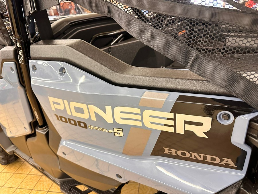 2024 Honda Pioneer 1000-5 Deluxe