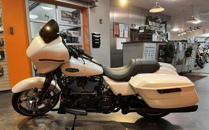 2025 Harley-Davidson® FLHX - Street Glide®