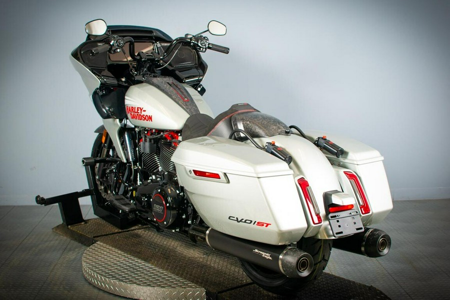 2025 Harley-Davidson CVO Road Glide ST FLTRXSTSE
