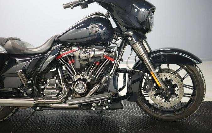 2022 Harley-Davidson CVO Street Glide