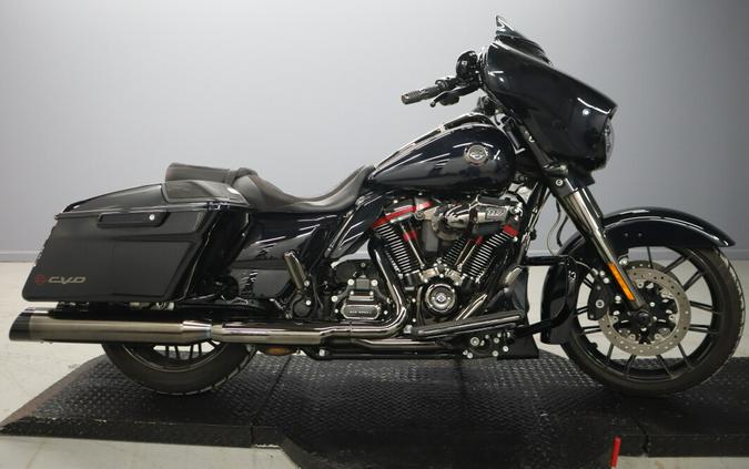 2022 Harley-Davidson CVO Street Glide