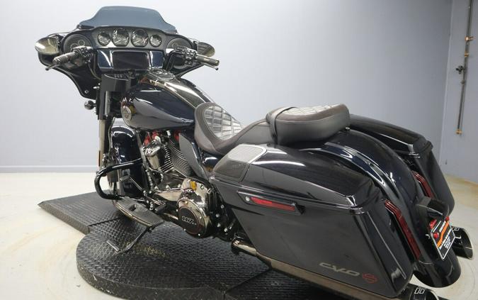2022 Harley-Davidson CVO Street Glide