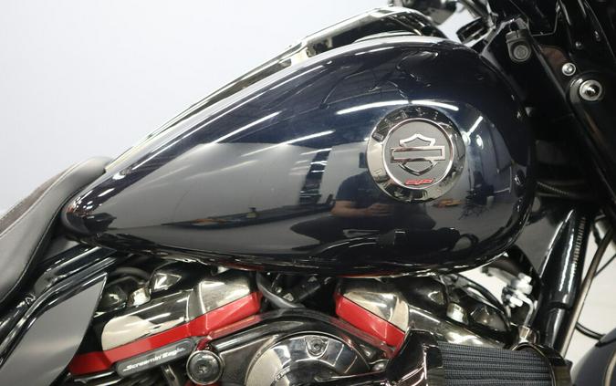 2022 Harley-Davidson CVO Street Glide