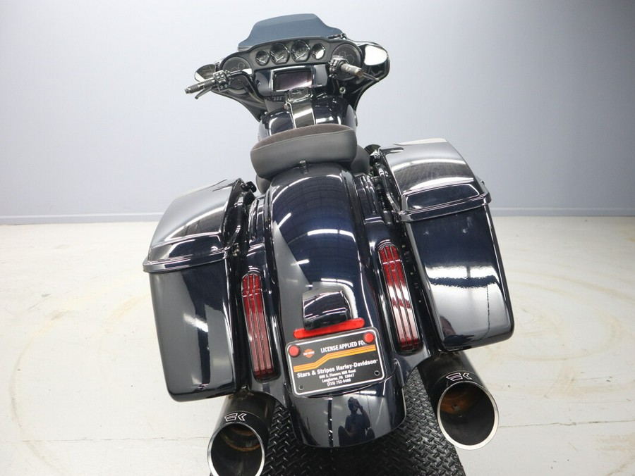 2022 Harley-Davidson CVO Street Glide