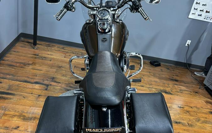 2013 Harley-Davidson® Super Glide® Custom BRONZE/ANN BLK W/ PINSTRIPE